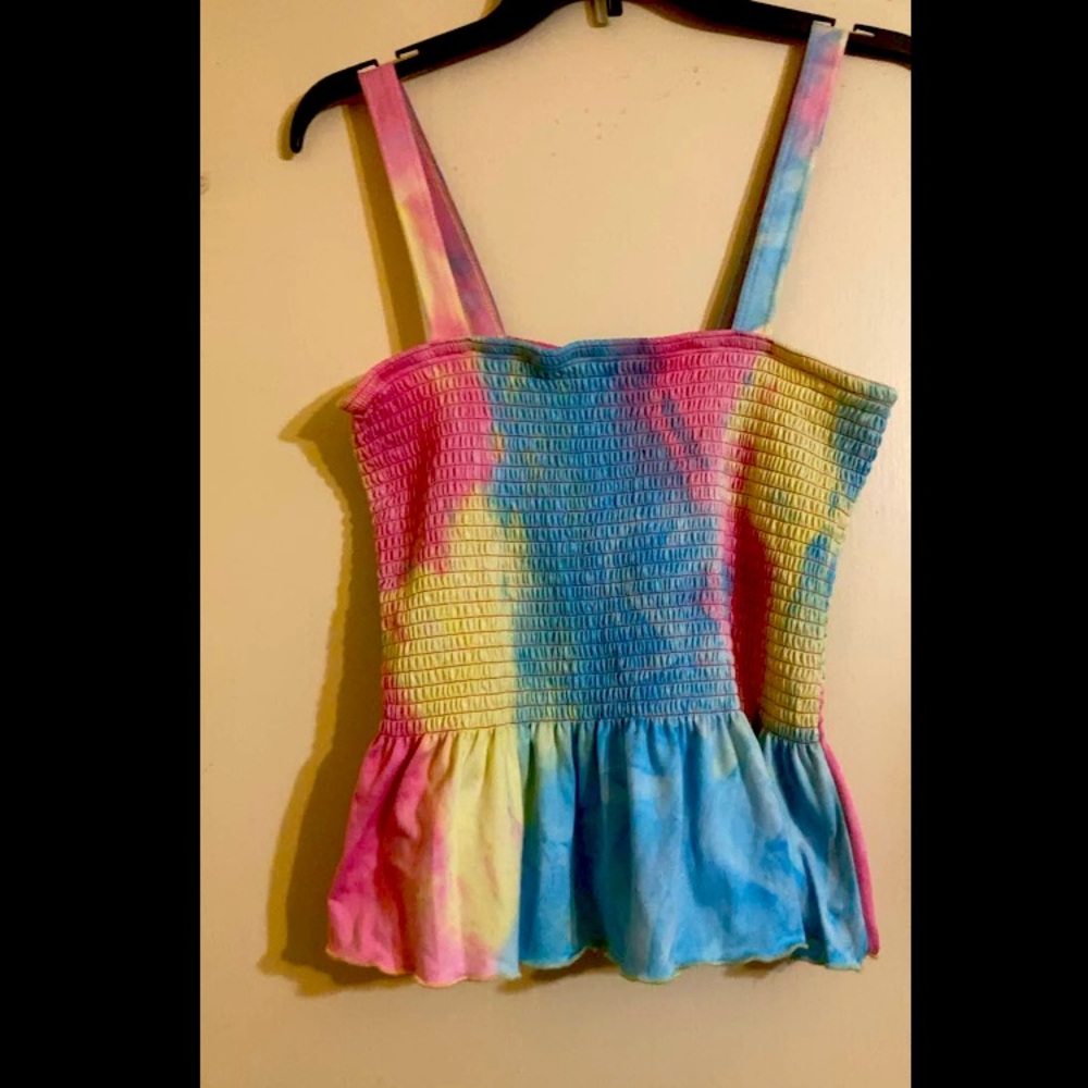 Scrunchie Tee - Picture 4 of 4